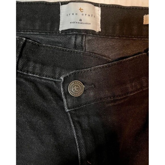 True Craft Jeans 4 Black High Rise Straight Distressed Casual Normcore Denim - Picture 2 of 6